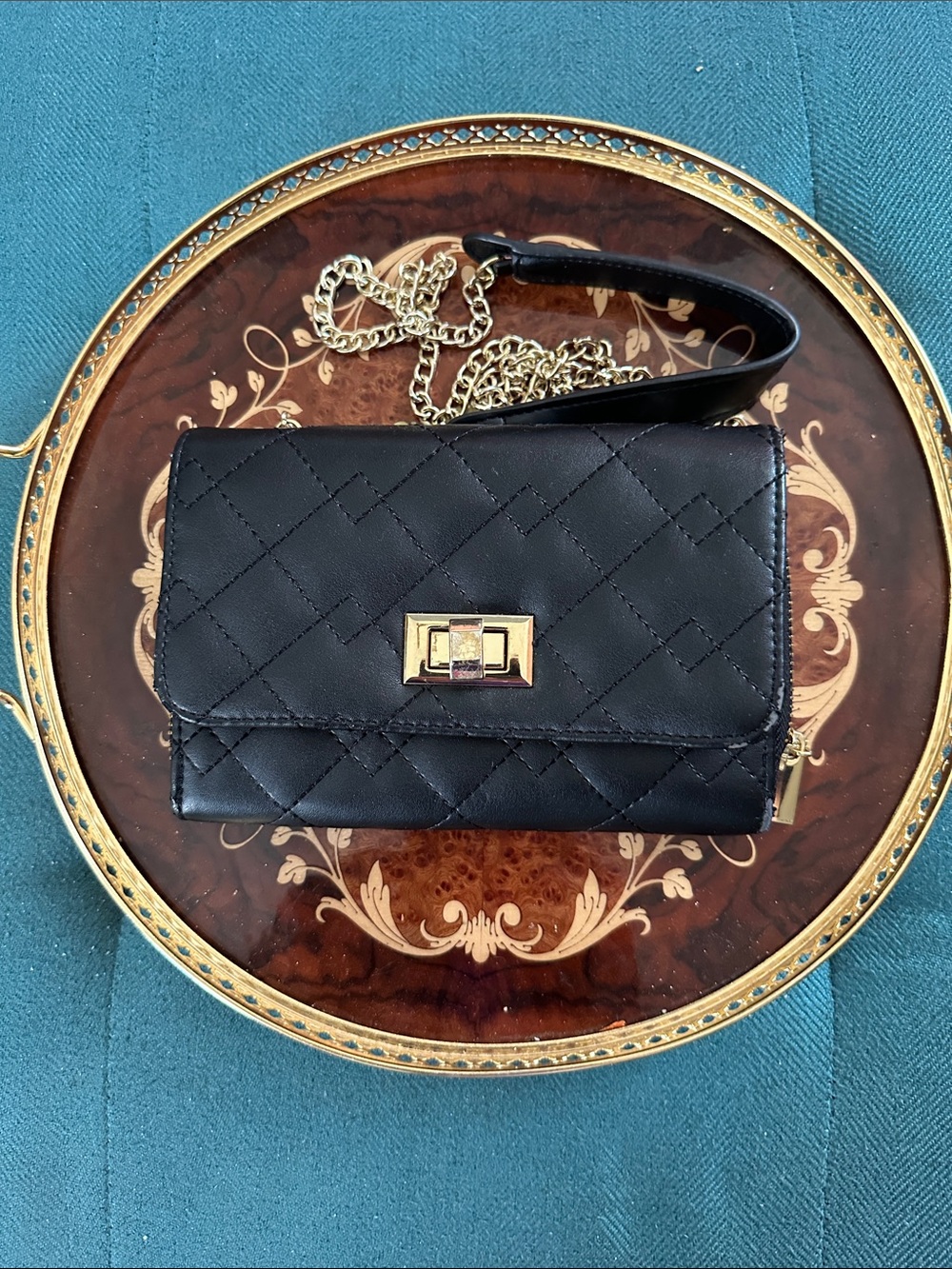 Quilted Black Crossbody Chain Bag